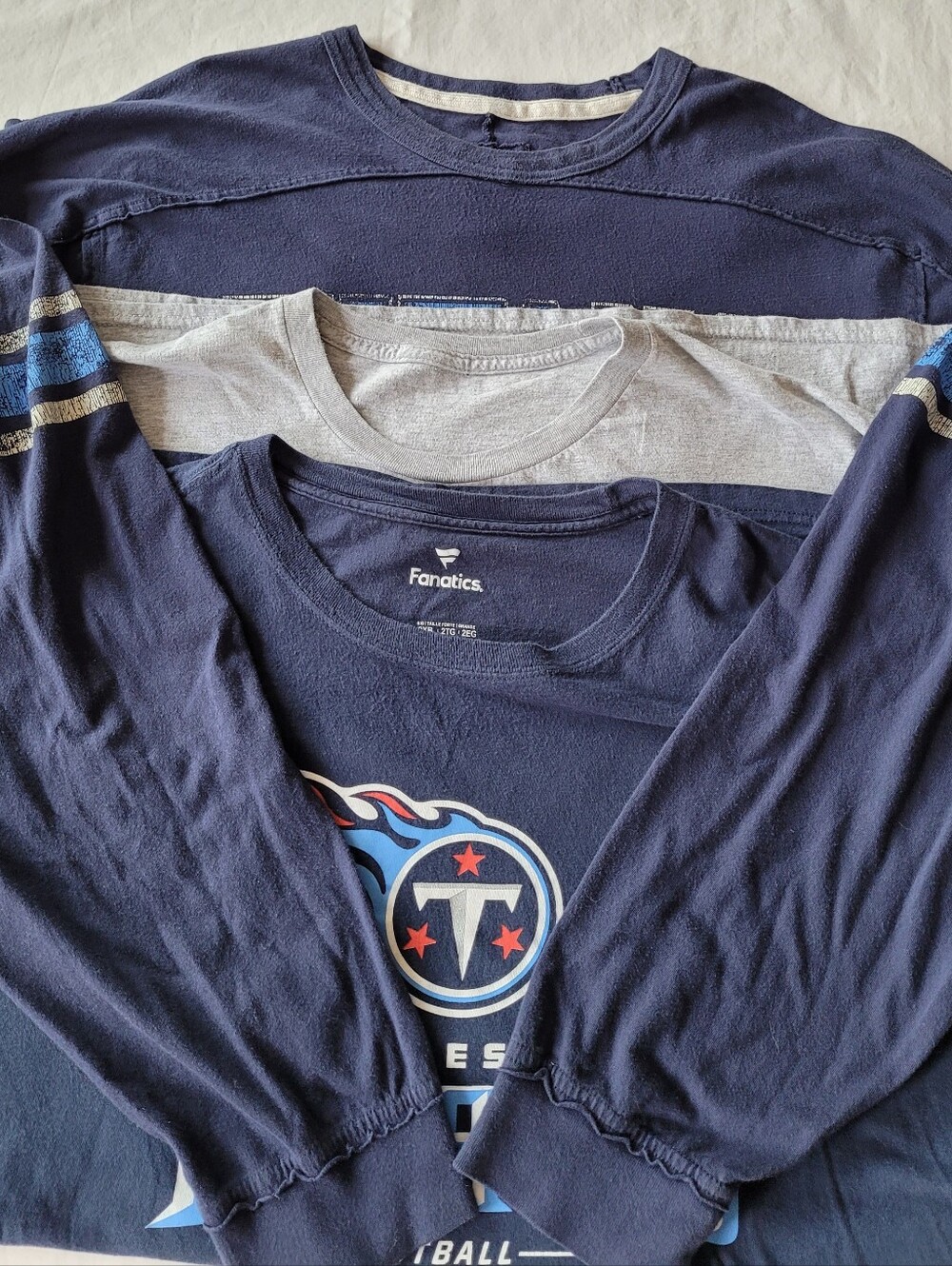 Set of Three Tennessee Titans Graphic Tees ( B Long Sleeve, Two Short Sleeve 2XL